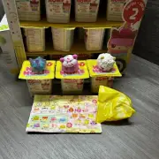 NUM NOMS Fragrance Dolls Cute Slime Mystery Makeup Lip Gloss Smell Snackables Bl