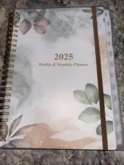 2025 Weekly & Monthly Planner - One Page Per Day, 12 Monthly Tabs Rose Leaf