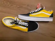VANS UNISEX OLD SKOOL SHOES BLACK/YELLOW SIZE MENS 9.5, WOMENS 11 NWB