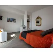 Sunset rooms
