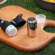 2x Camping Mini Spice Bottles Seasoning Bottles Versatile Outdoor Seasoning