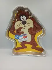 New VTG Wilton 1995 Looney Tunes Tasmanian Devil Cake Pan Mold 2105-1236 Taz