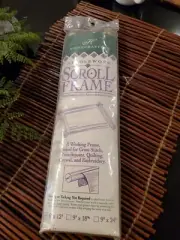 Homecrafters Needlework Scroll Frame 6" x 12" with Pack of 4 Knobs New Sealed