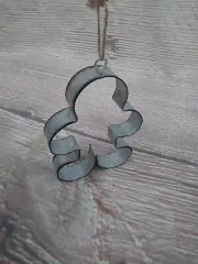 New Gingerbread Man Cookie Cutter Christmas Tree Ornament Farmhouse Baking Metal
