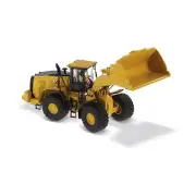 Diecast Masters 1:50 Caterpillar 982 XE Wheel Loader | High Line Series Cat T...