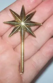 VINTAGE GOLD PLASTIC CERAMIC CHRISTMAS TREE STAR TOPPER