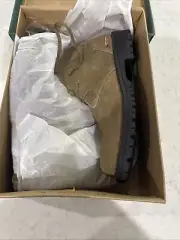Clarks #82495 Men’s 10.5 M Rugged Taupe Suede Chukka Boots Lug Soles