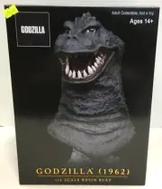 Diamond Select Legends In 3-Dimensions GODZILLA (1962) 1/2 Scale Resin Bust *