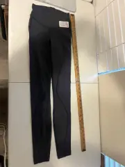LULULEMON Back Zip Paddle Times Tights 28" Womens 2* Black Perforated Swim Surf