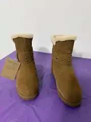 Ladies Bearpaw Kathleen Brown Boots New In Box Size 6