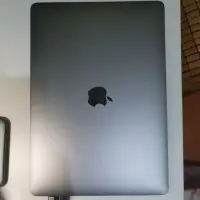 在飛比找蝦皮購物優惠-MacBook Pro 2020 13吋16G/512GB