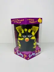 New Bumblebee Furby Talking Toy, Sealed Vtg 1998 Tiger Toys Electronic Friend