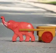 Blow Mold 1994 Don Featherstone Elephant & Cart Planter Union Products Vintage