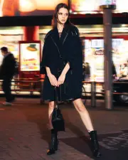 [Belle & Bloom] Incomplete Kiss Trimmed Coat - Black