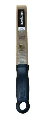 Microplane Zaster Greater for Greating Parmesan Zest Coconut, Black Handle