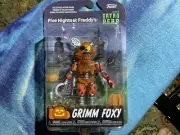 FUNKO Five Nights At Freddy’s 5” Action Figure GRIMM FOXY MOC DREAD BEAR 2021