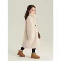 在飛比找ETMall東森購物網優惠-新款女童冬裝長款仿皮草大衣兒童加厚保暖皮毛一體麂皮絨毛毛外套