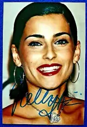 NELLY FURTADO - Signed "So Pretty Candid" 4x6 Colour photo COA