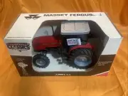 Country classics 1/16 Massey Ferguson 4270 Farm Tractor Toy