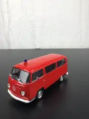 Welly 1972 Volkswagen Type 2 Bus 1:24 Scale Red Fire Brigade New Loose