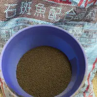 在飛比找蝦皮購物優惠-50魚 沉底魚飼料 石斑沉料 鱘龍魚飼料 泰國蝦飼料 淡水小