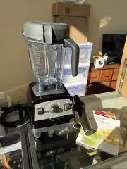 Vitamix 7500 Blender