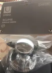 Umbra Eclipse Die - Cast Metal Single Hook -No Rust- (Chrome)