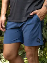 [Volcom] Volcom Men's Rocky 17" Elastic Waist Board Shorts in Smokey Blue Size XL XL Smokey Blue