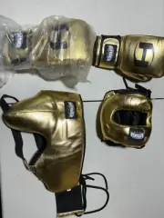 14 Oz Gold Haymaker Gloves, head gear and groin pads full sparring set medium