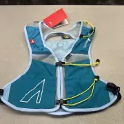 UltrAspire SPRY 4.0 Running Race Vest EMERALD BLUE/YELLOW