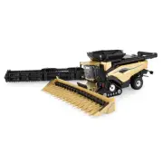 Gold Chase ERTL 1/64 New Holland CR11 Tracked Combine 2025 Farm Show 61022