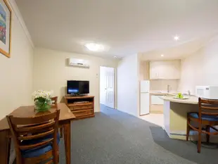 坎培拉帕克蘭德中央公寓飯店Canberra Parklands Central Apartment Hotel