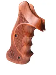 New Checker Praduak wood Prof.Target Grip for S&W, K/L ROUND BUTT 686;Close back