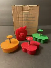 Avon Set Of Four Pie Crust Cutters Pumpkin Apple Leaf Cherries