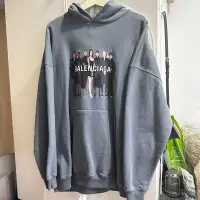 在飛比找蝦皮購物優惠-【寄賣】巴黎世家 Balenciaga 人像 帽t 灰藍色 