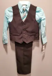 NWT Boys Van Heusen 4 piece suit set Size 4