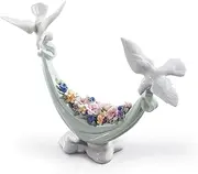 [LLADRÓ] Petals of Peace Doves Figurine. Porcelain Figure Figure.