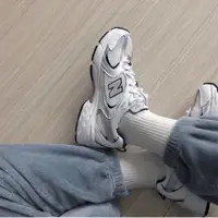 在飛比找蝦皮購物優惠-《鑫財嚴選》New Balance MR530 復古運動鞋 