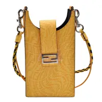 在飛比找Yahoo奇摩購物中心優惠-FENDI 經典變形FF LOGO牛皮斜背手機包(黃色)