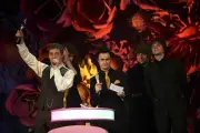 Kaiser Chiefs Ricky Wilson Simon Rix Nick Baines Andrew White Nick- Old Photo 1