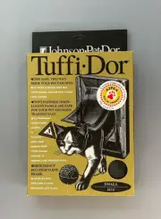 Johnson Tuffi-Dor Small Pets Door for Cats & Dogs Woodtone in Box Pet-Dor Flap