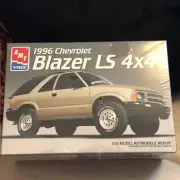 AMT 1996 Chevorlet Blazer LS 4x4 Model Kit NEW In Box