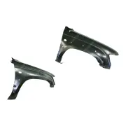 Superspares Right Guard With Flare Holes for Toyota Hilux 4WD RN14# LN16# SERIES