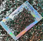 DIAMOND PAINTING ROUND CRYSTAL EMERALD GREEN 1200-1300 DRILLS BRAND NEW USA SELR