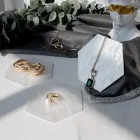 在飛比找Yahoo!奇摩拍賣優惠-裝飾 幾何珠寶展示板 美甲展示板 首飾拍照背景擺件 仿大理石