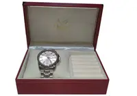 在飛比找Yahoo!奇摩拍賣優惠-Ogival愛其華 原廠機戒鑽錶  型號 3360A