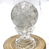 在飛比找蝦皮商城優惠-『晶鑽水晶』天然綠幽靈球˙ 68mm招財 含彩虹結晶 淨度高