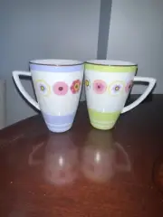 SET (2) MAXWELL & WILLIAMS FINE CHINA COFFEE/TEA MUGS NEW
