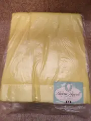 Vtg NOS Prudence Pepperell LIGHT YELLOW Wool/Rayon Blanket Twin/Double 72 x 90