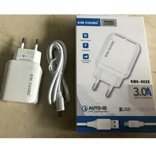 快速充電器 KMG 602X Diamond 有 02 3.0A 充電端口 + Micro USB TypeC 數據線